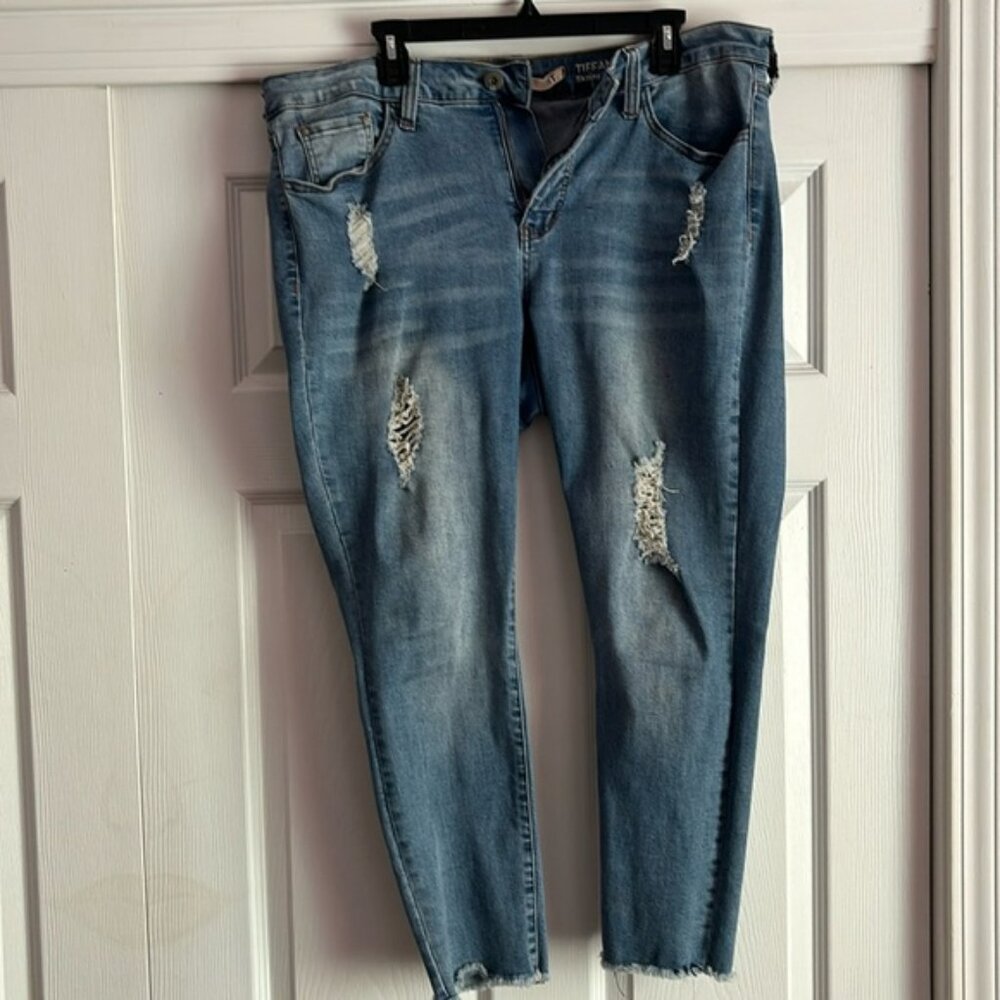 Skinny Tiffany Ankle Torn Blue Jeans Size 16